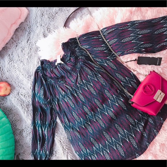 Beautiful Color Deep Purple Ruffle Neck Top - Picture 4 of 8